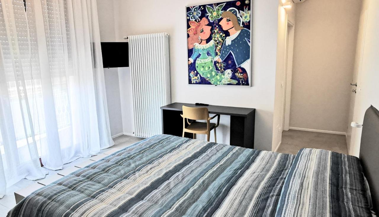 Casa Dora Hotel Cesena Bagian luar foto